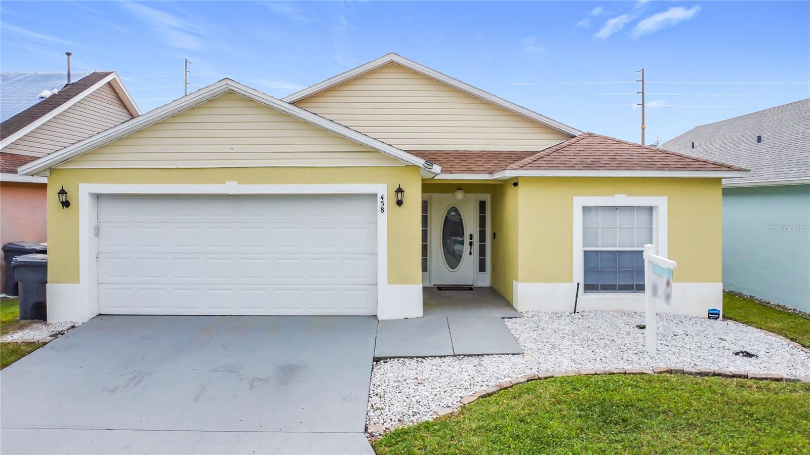 Listing photo 3 for 458 Hollinghead Loop