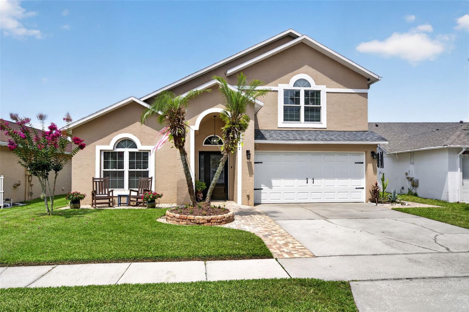 571 AUGUSTINE COURT