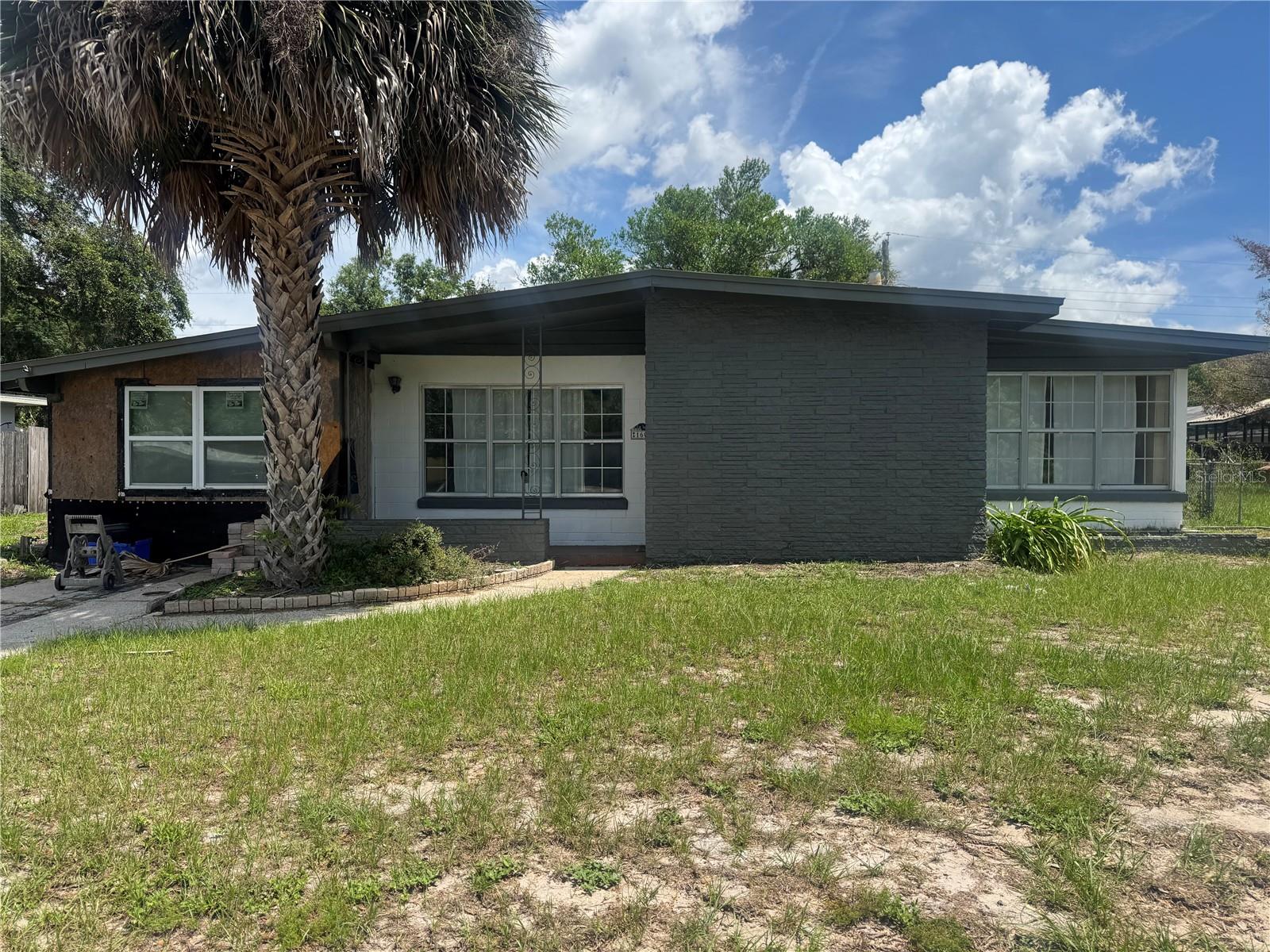 160 PINECREST DRIVE