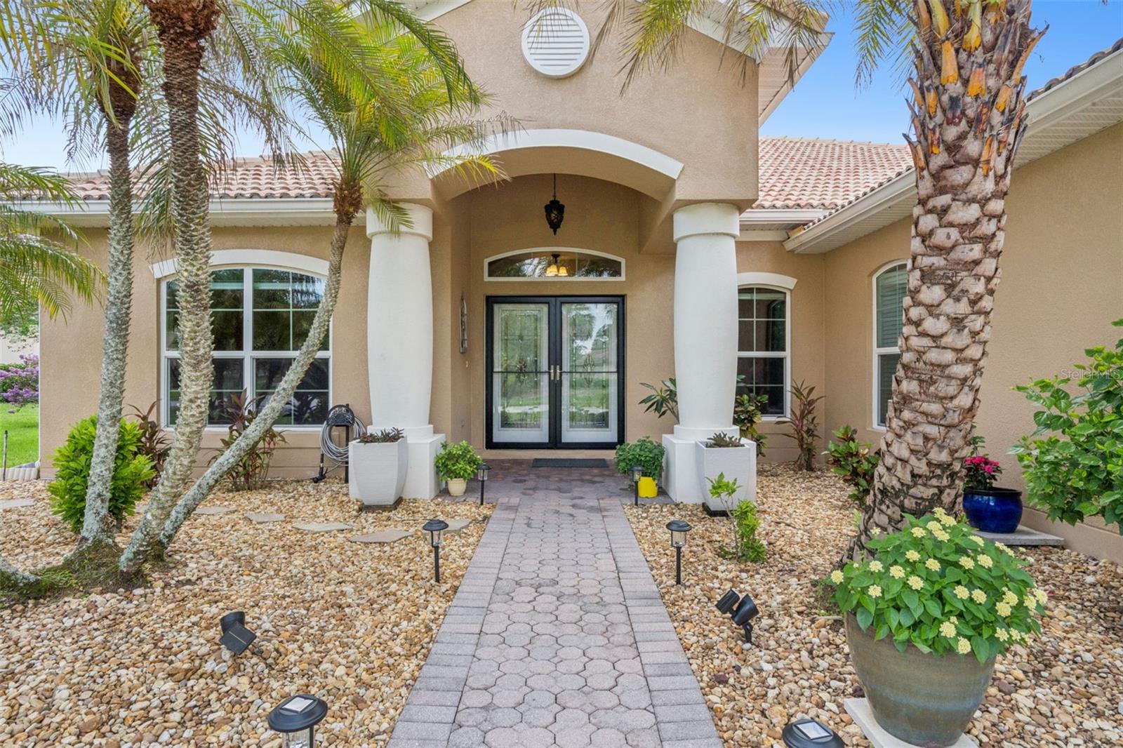 3524 SHOREWOOD DRIVE