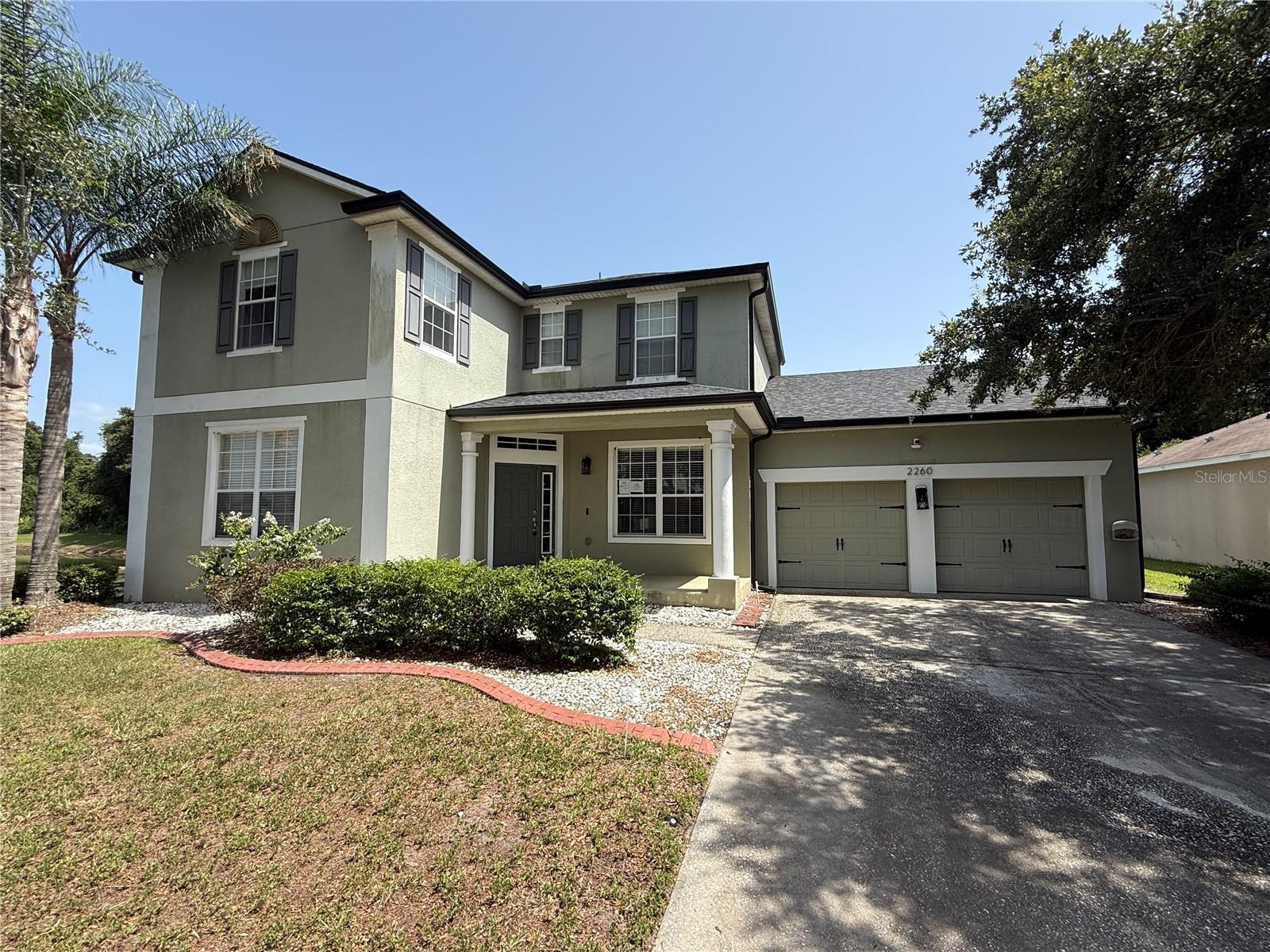Listing photo 1 for 2260 Tradewinds Dr