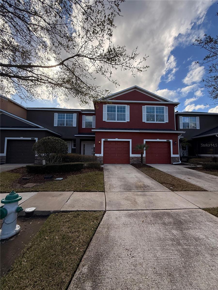 3154 RODRICK CIRCLE