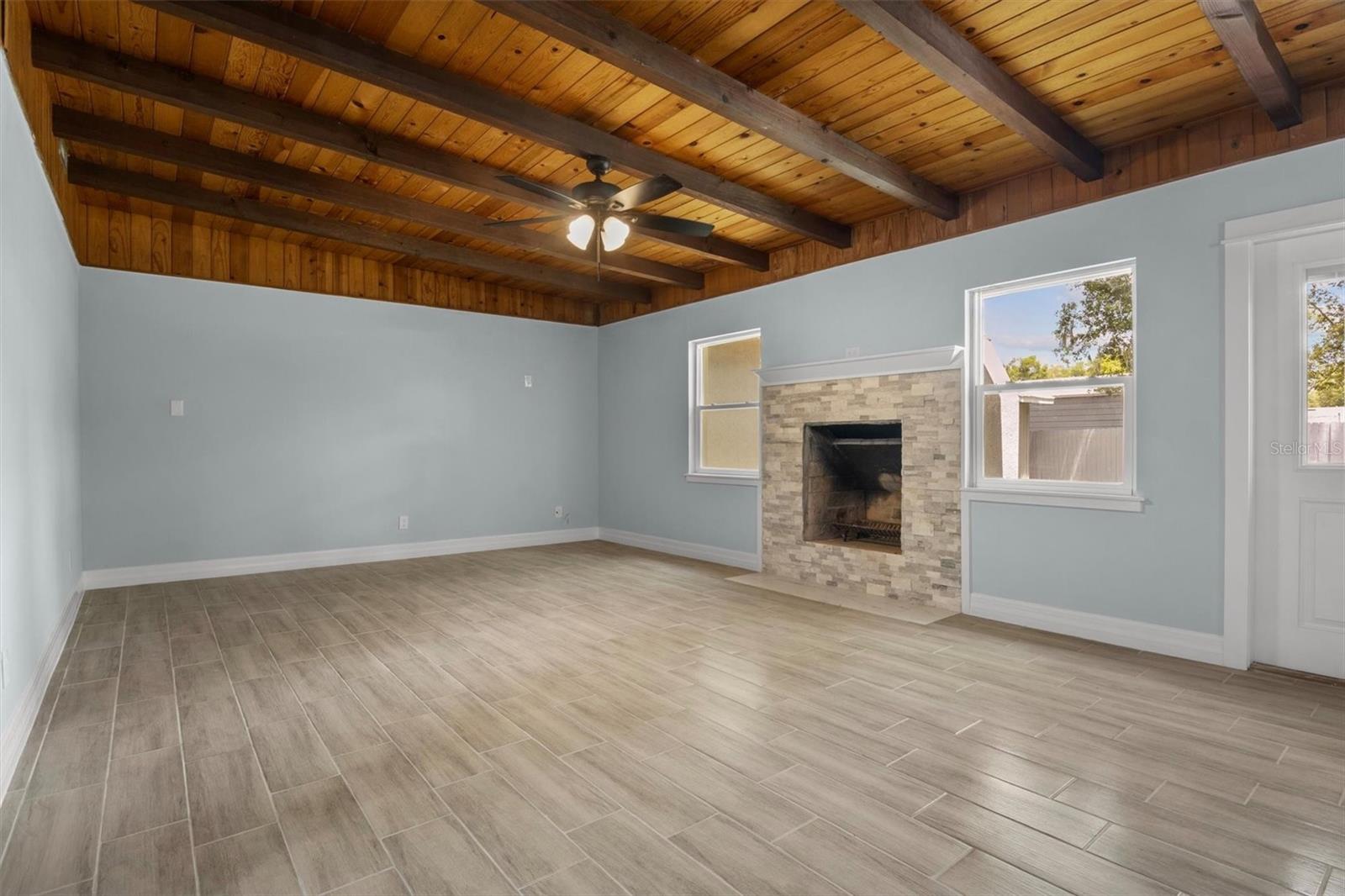 Listing photo 3 for 3945 Chart Prine Rd