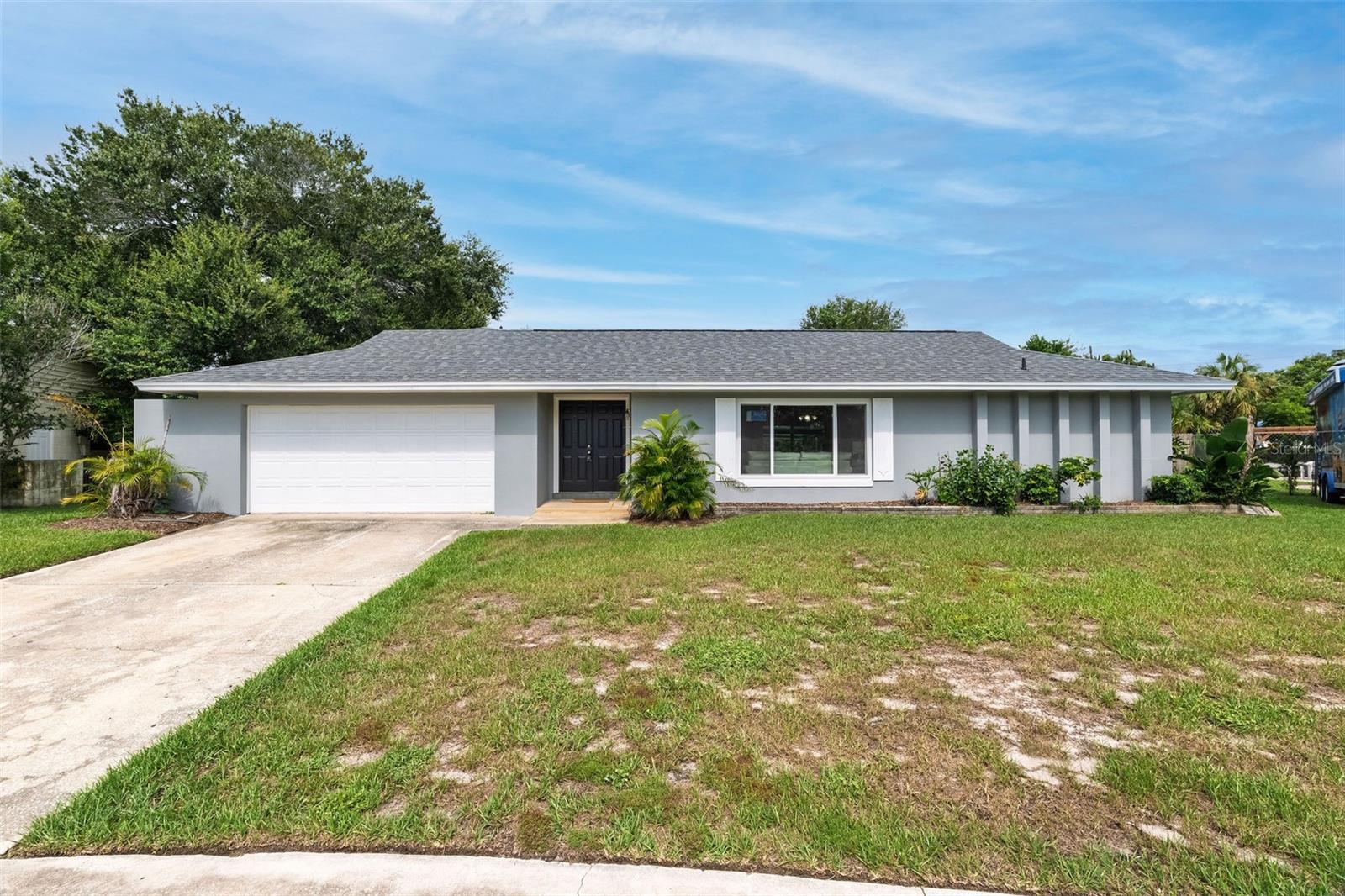 7525 LODGE POLE TRAIL