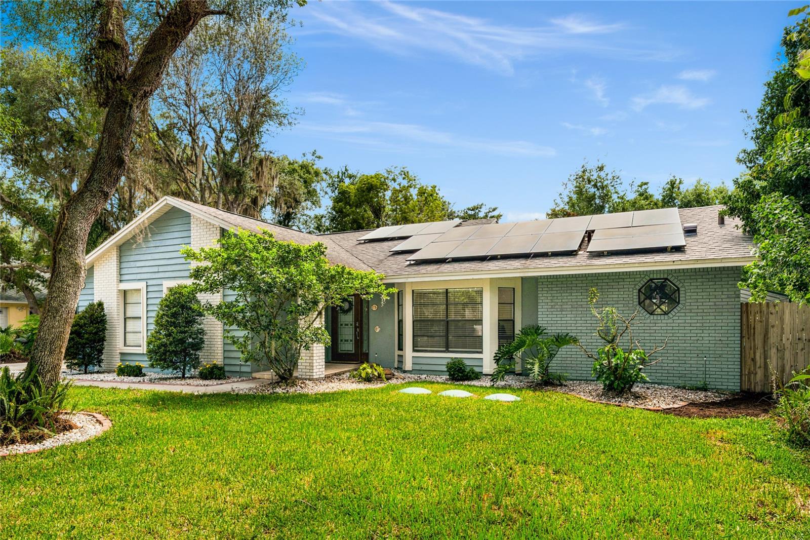 1716 CEDAR GLEN DRIVE