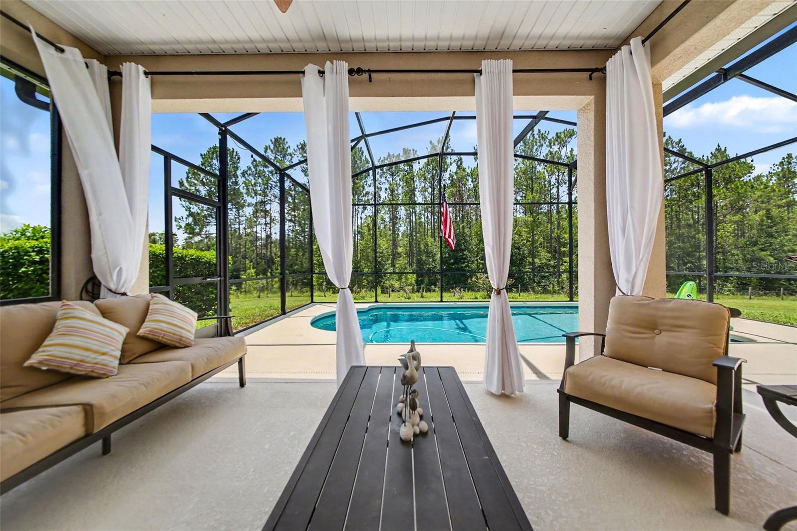 Listing photo 2 for 11200 Buckhill Ln