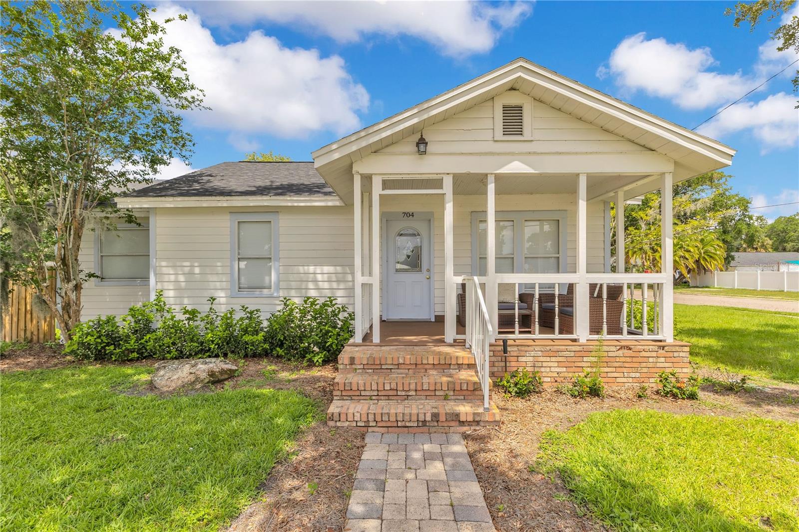 704 S CLYDE AVENUE