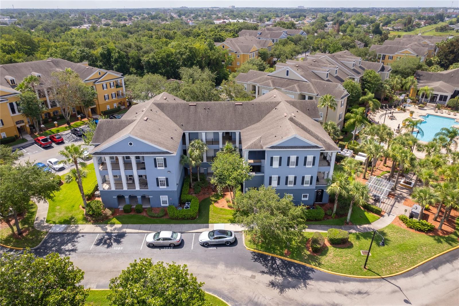 3589 CONROY ROAD Unit 1015