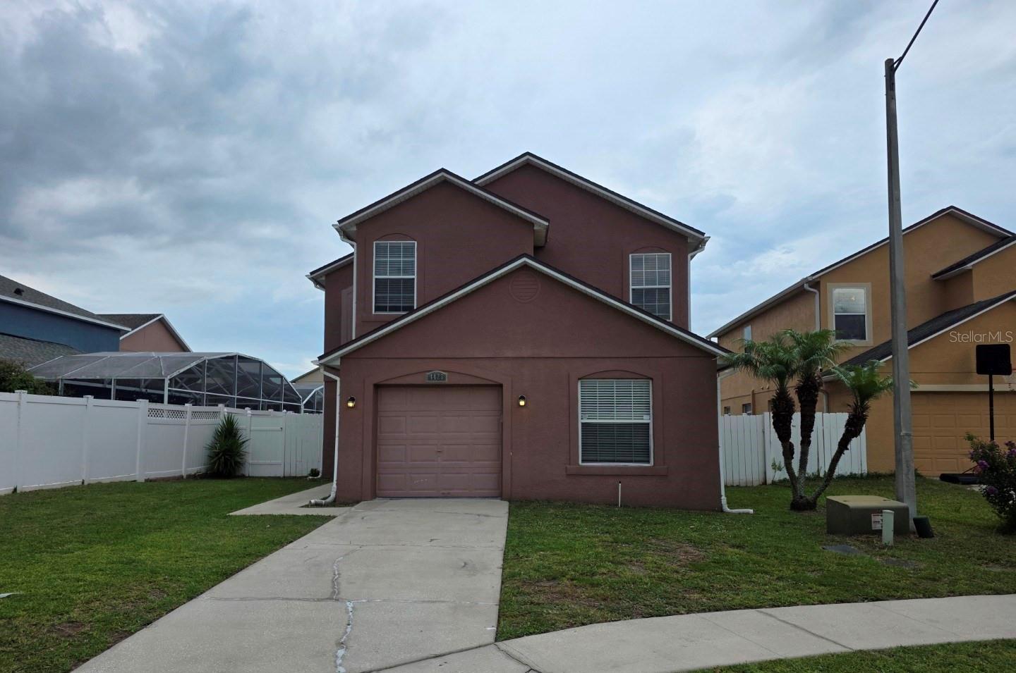 4423 HAMLET COURT