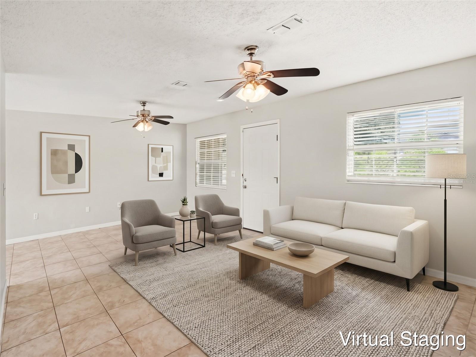 Listing photo 2 for 3255 Kelvington Dr