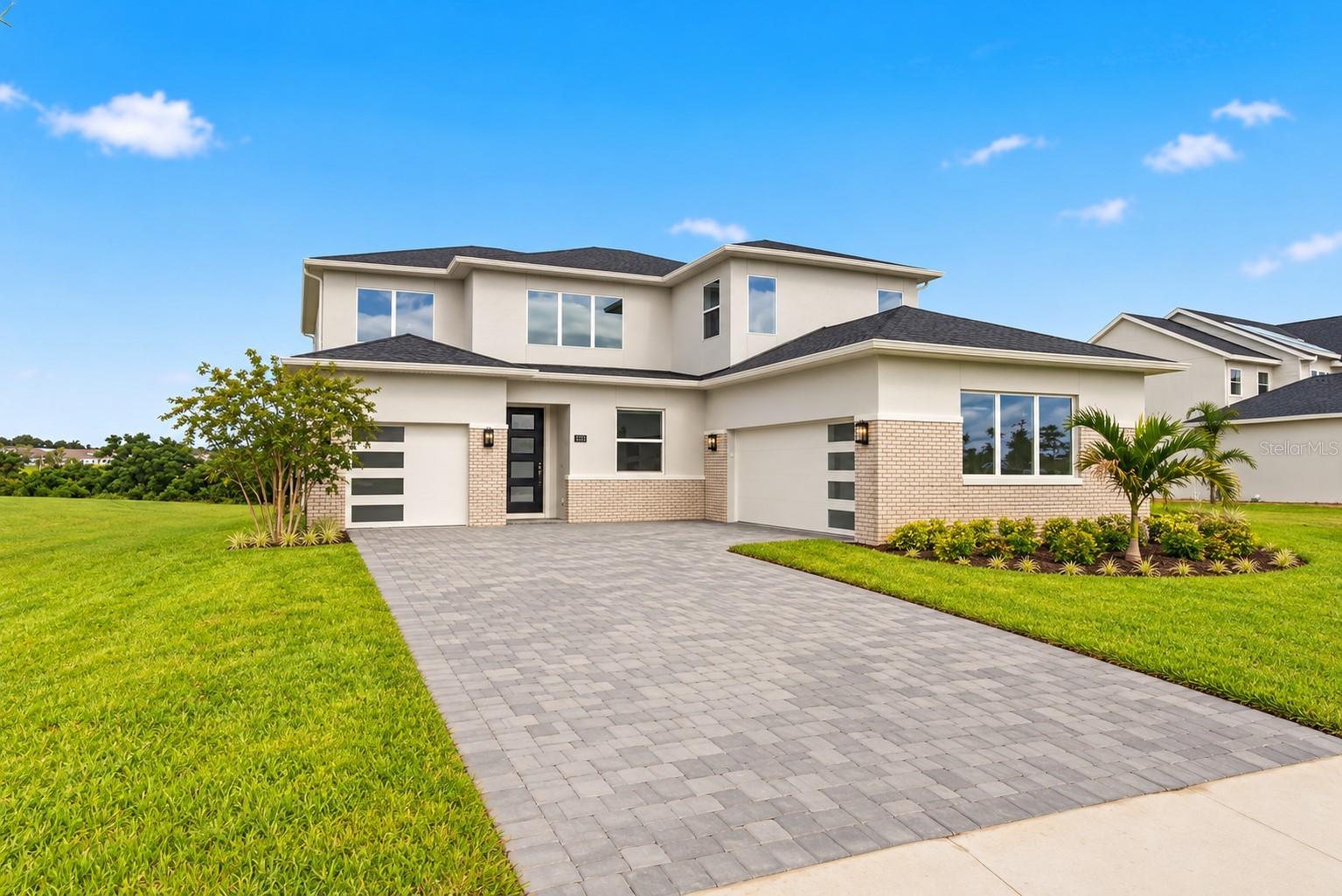 Listing photo 2 for 1712 Stonecliff Dr