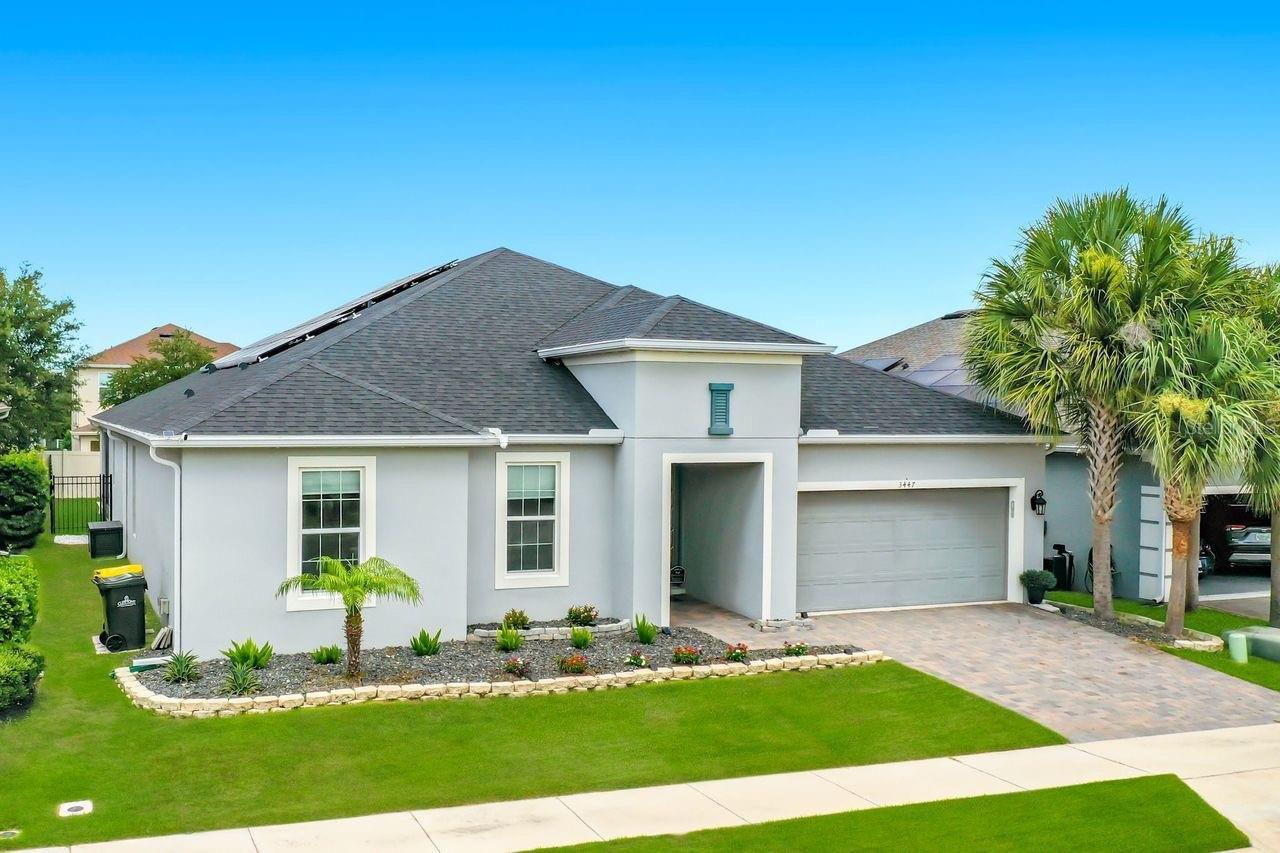 Listing photo 1 for 3447 Current