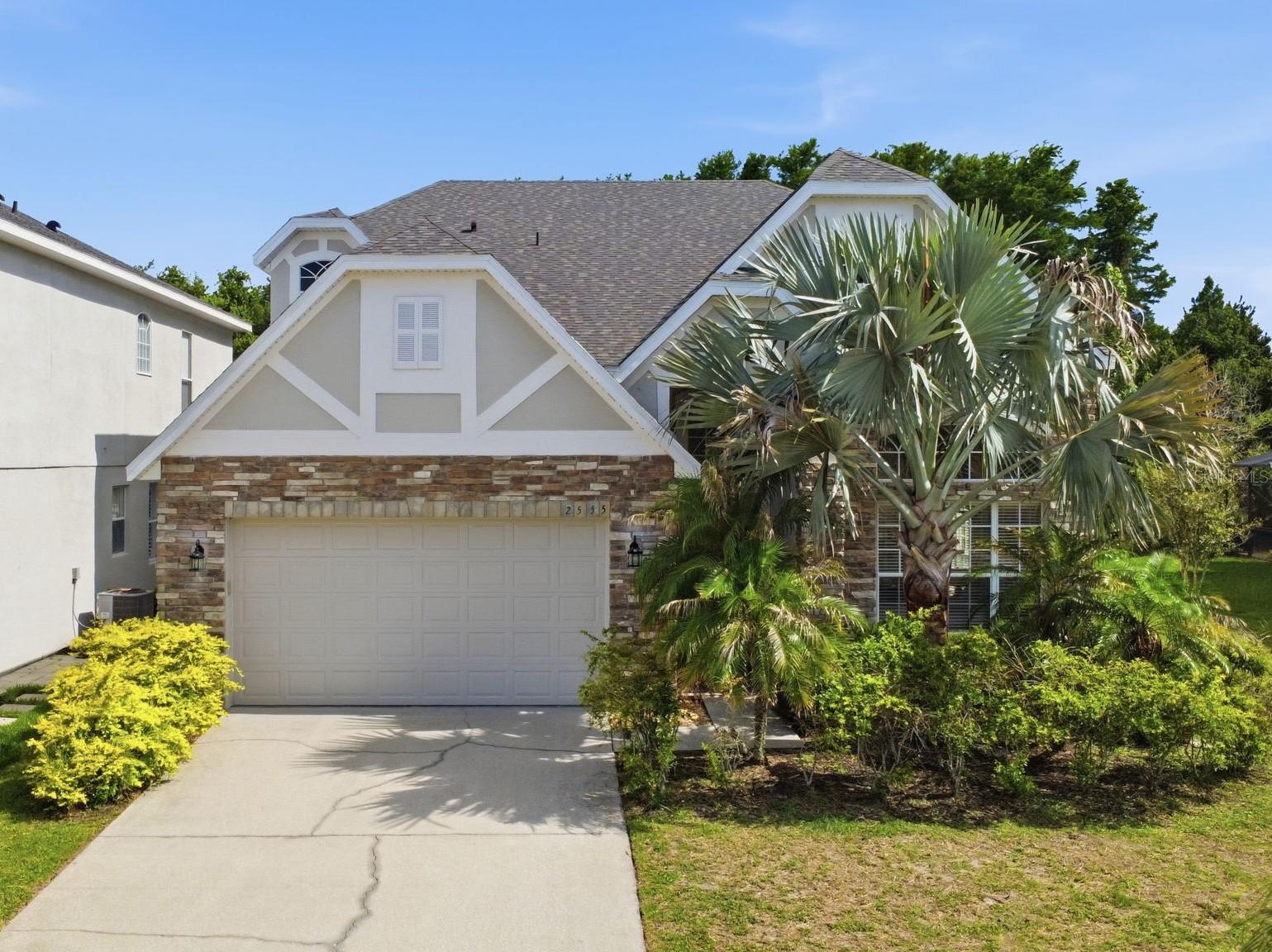 2555 SAND ARBOR CIRCLE