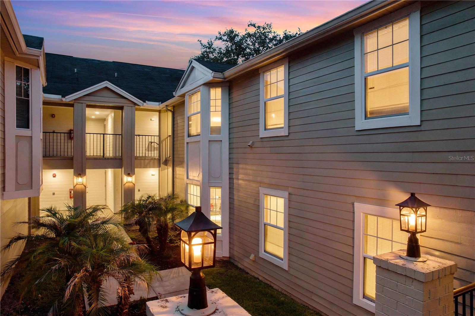 425 SUMMIT RIDGE PLACE Unit 211