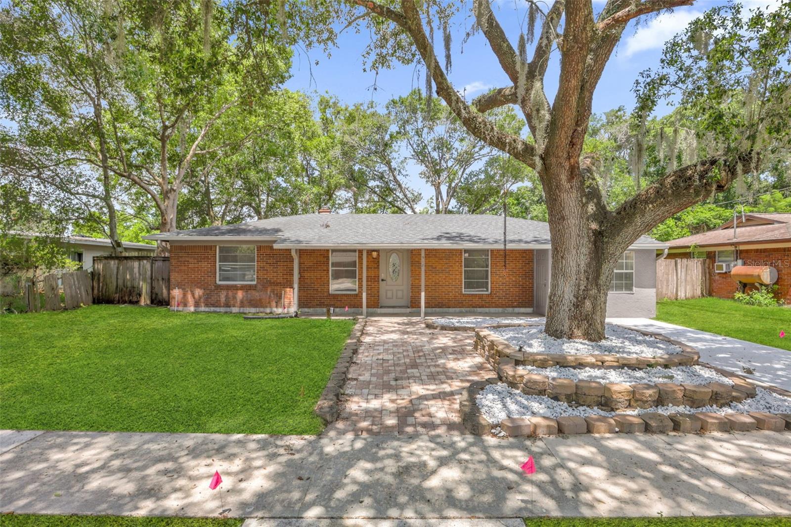 518 LAVON DRIVE