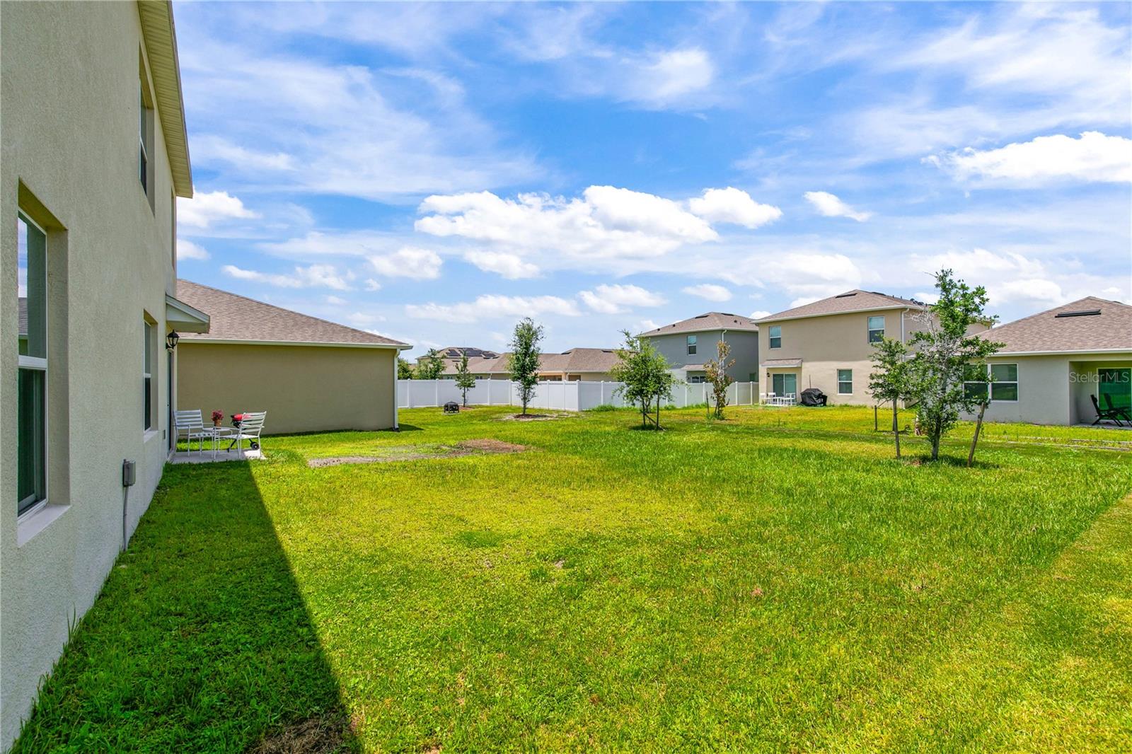 Photo 33