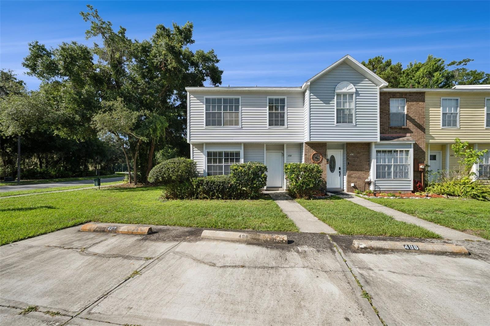 498 GREEN SPRING CIR