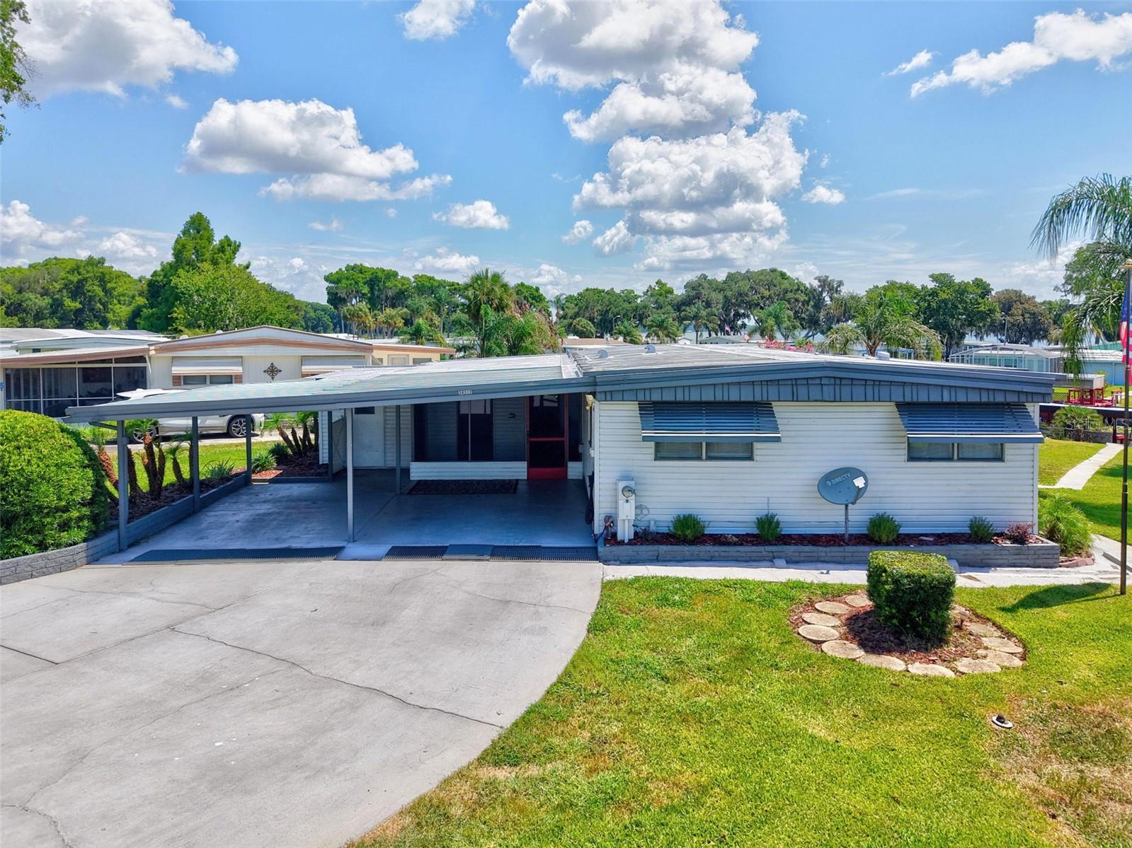 Listing photo 1 for 34312 Carl Rd