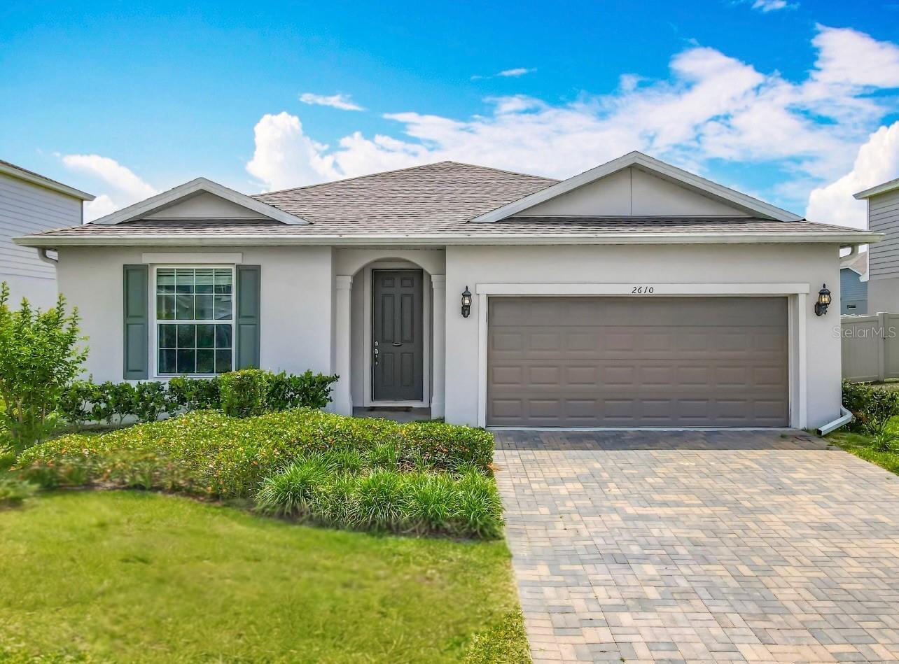 2610 HILLTOP LOOP