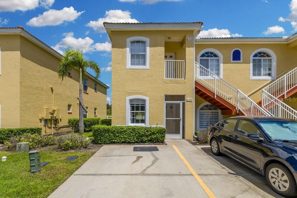 Listing photo 1 for 6102 Lake Marion Golf Resort