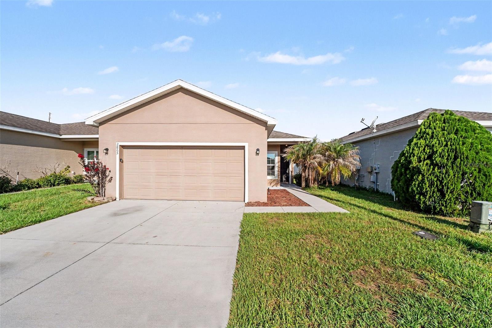Listing photo 1 for 2865 Whispering Trails Dr