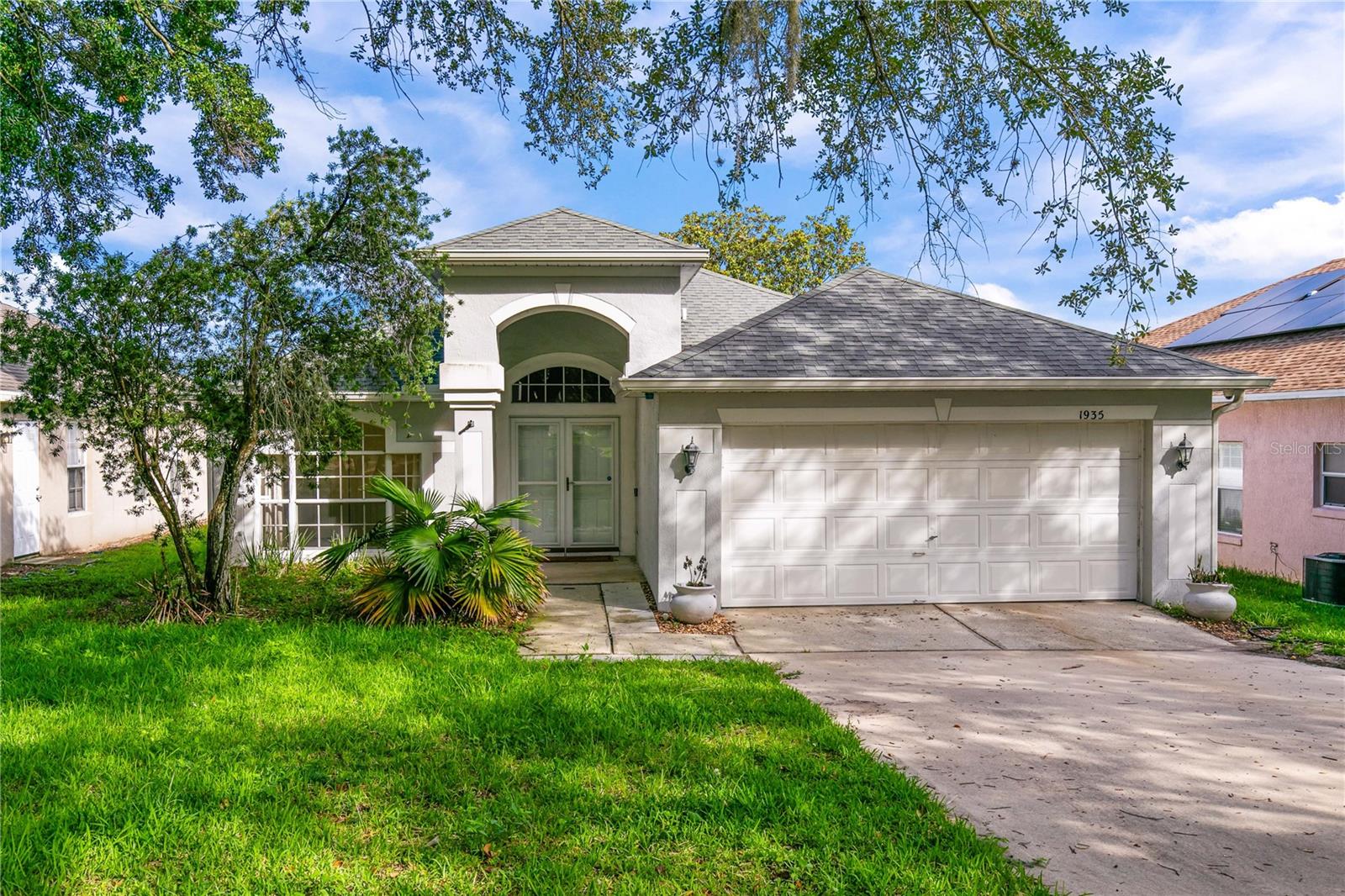 1935 WESTPOINTE CIRCLE