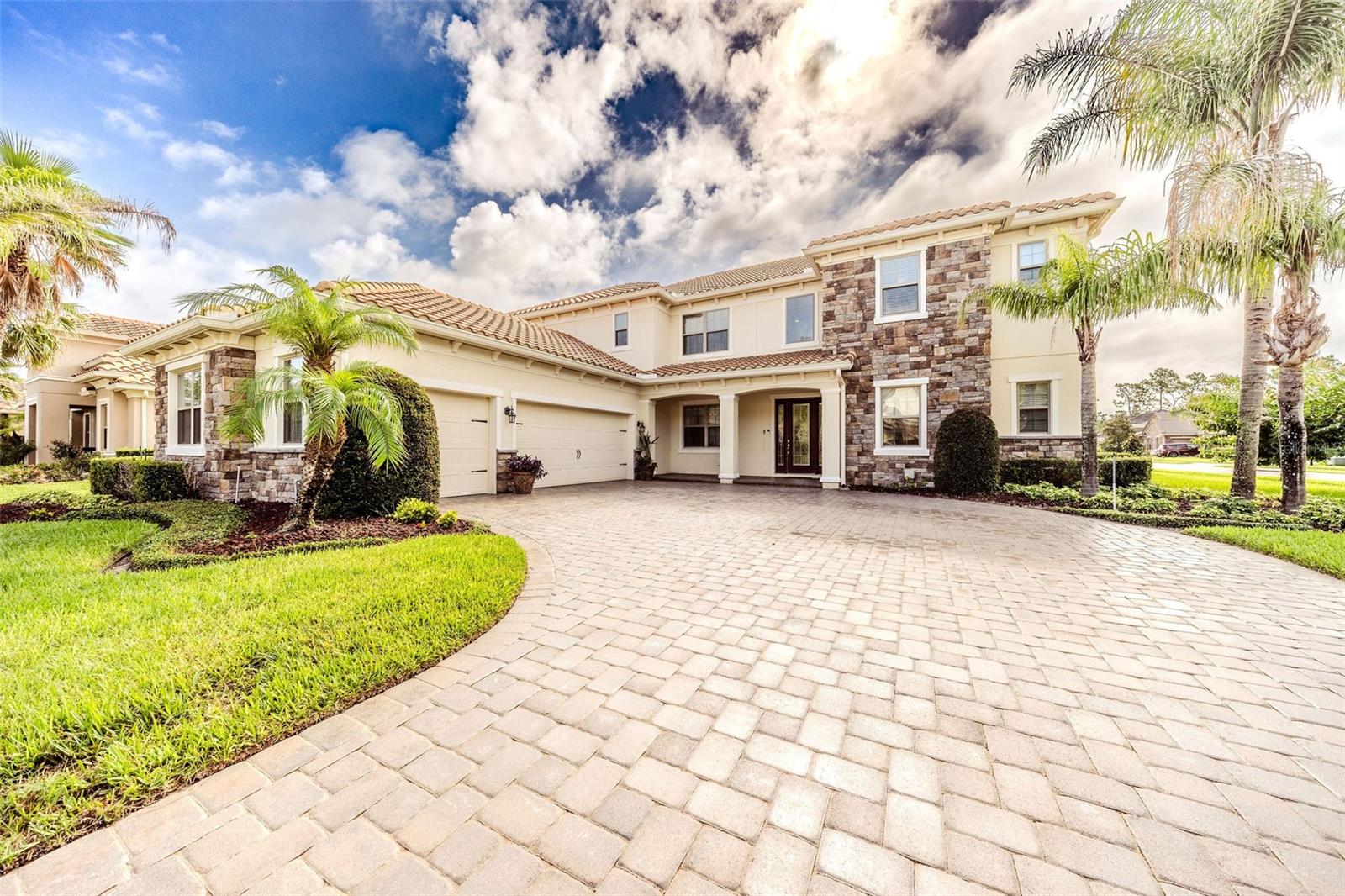 427 BLUE BIRCH COURT