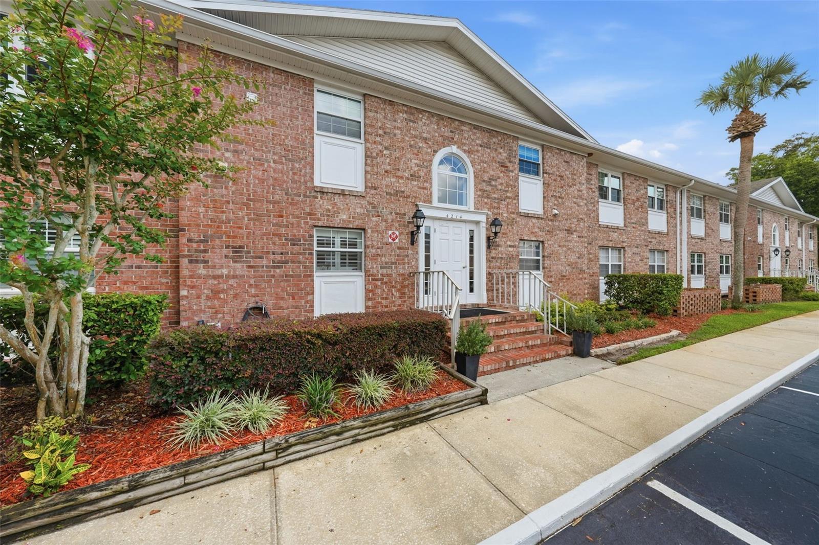 4214 LAKE UNDERHILL ROAD Unit 6A2