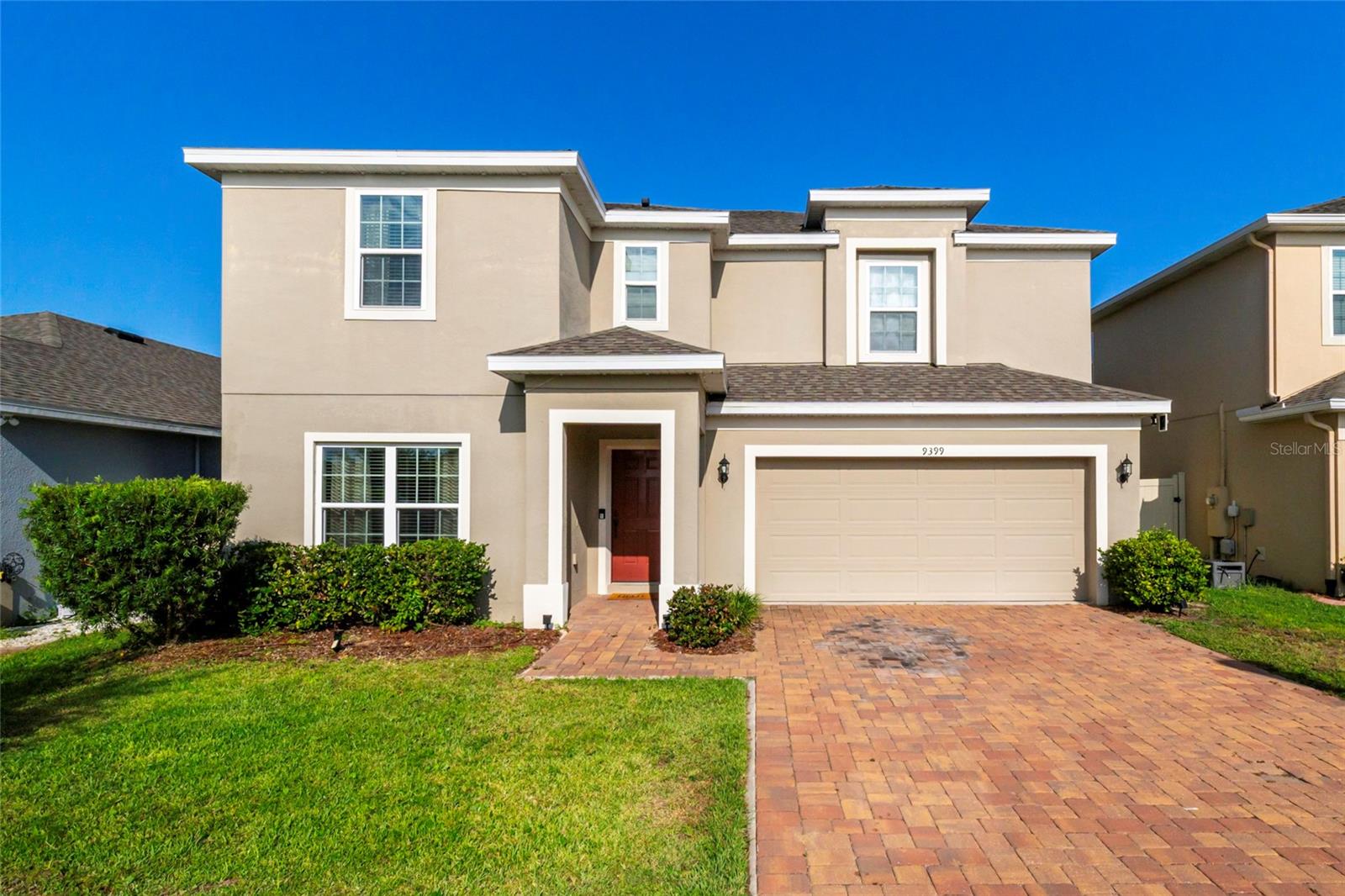 Listing photo 3 for 9399 Villanova Dr