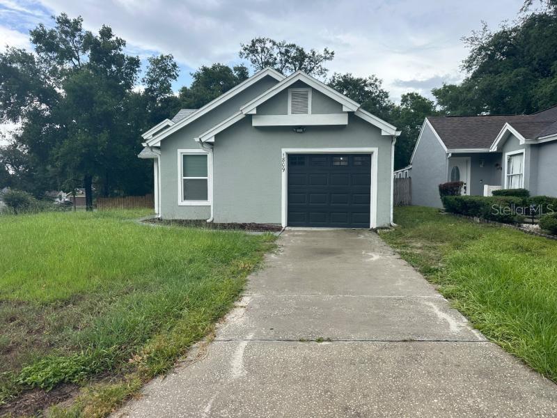 1809 IROQUOIS DRIVE
