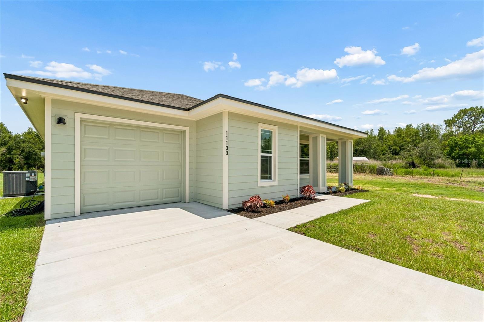 Listing photo 3 for 11133 Ko Dr