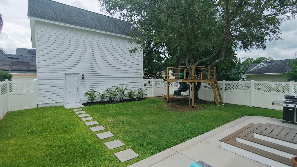 Photo 28