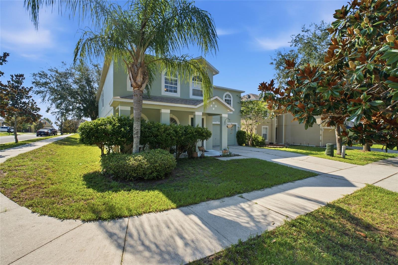 Listing photo 3 for 516 Cadiz Dr