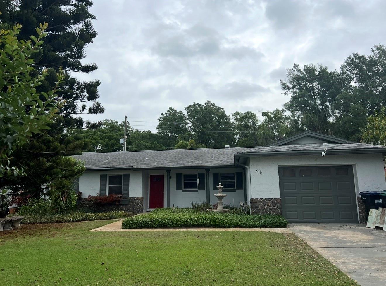 5111 EDMEE CIRCLE