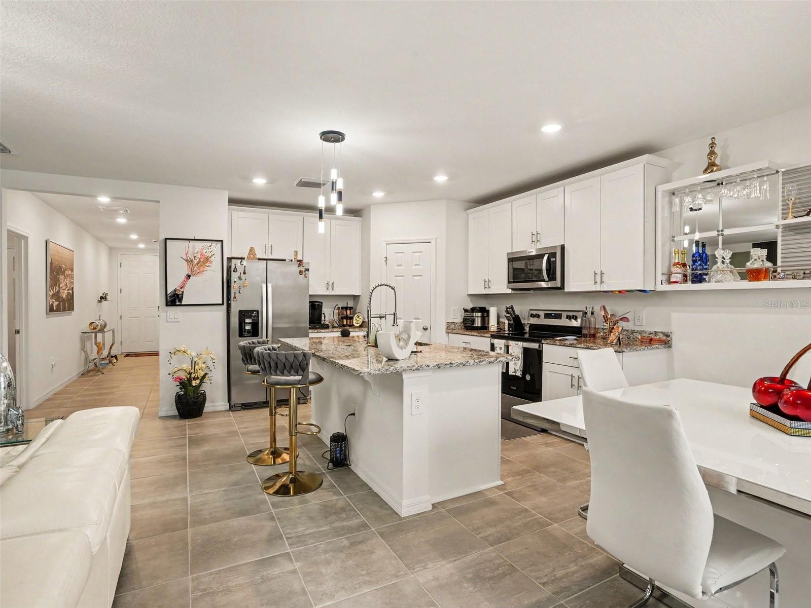 Listing photo 3 for 2019 Kingsmen Ct