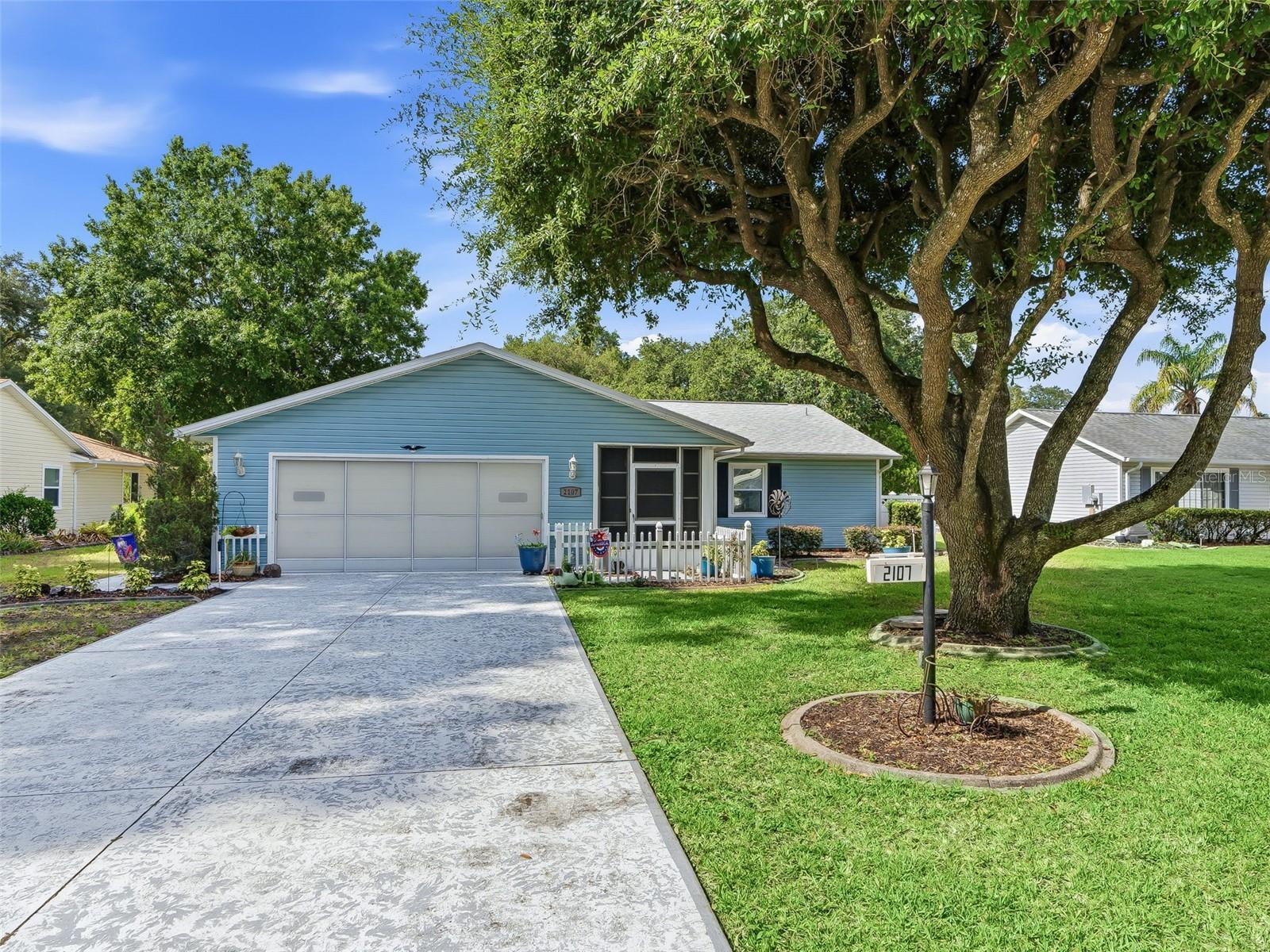 Listing photo 1 for 2107 Greenlaw Ct