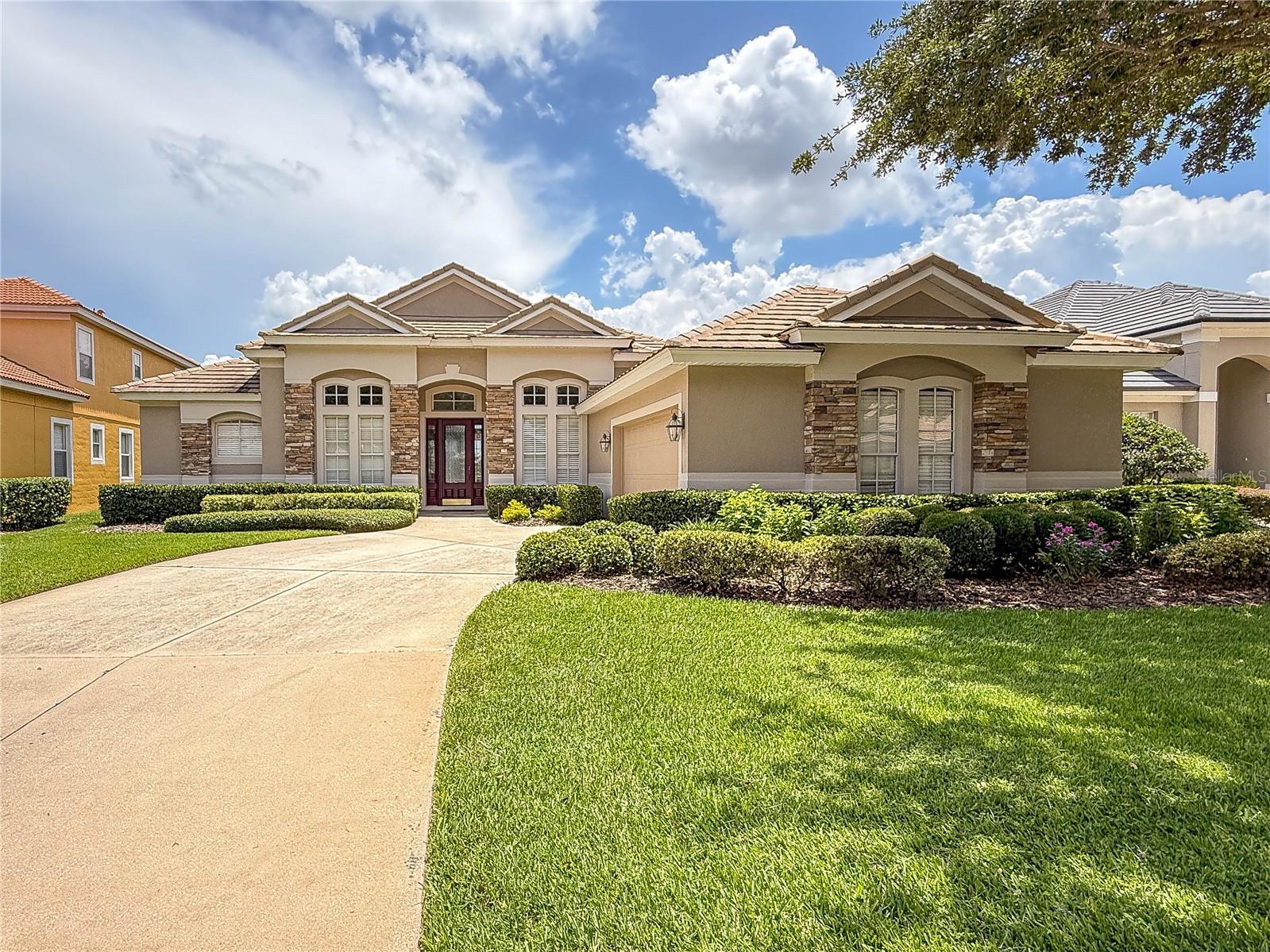 1206 SAINT ALBANS LOOP