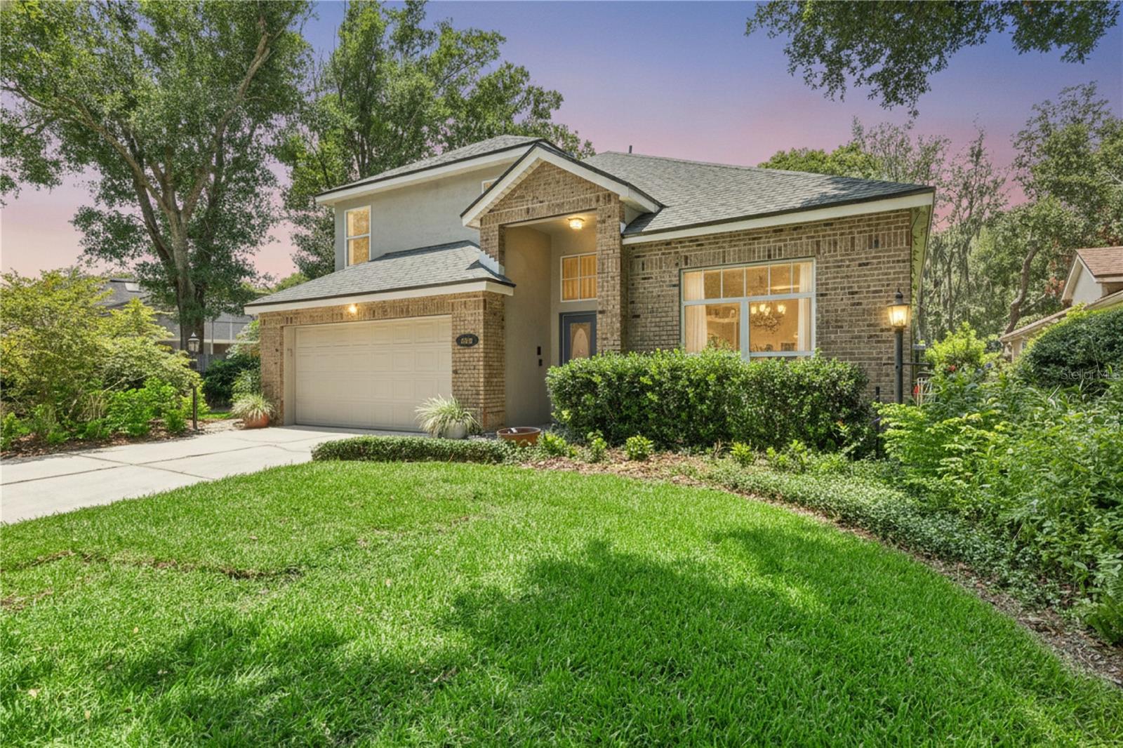 1000 N LAKE CLAIRE CIRCLE