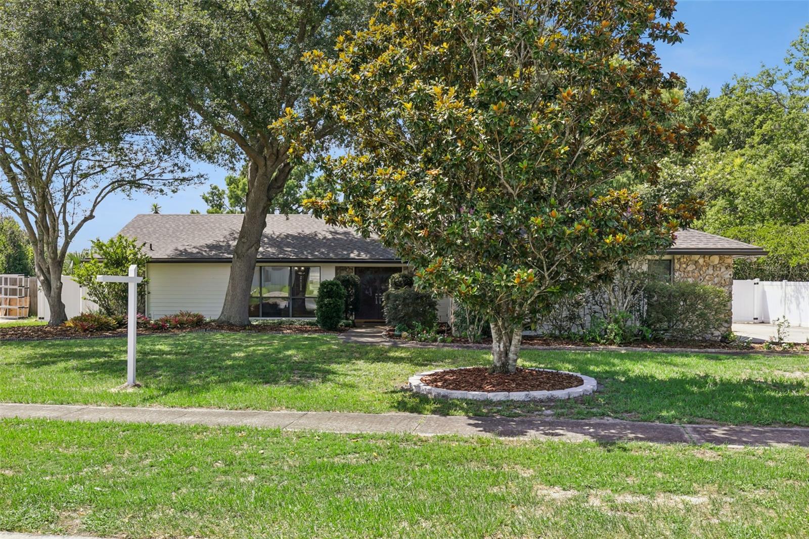 1209 DEER RUN DRIVE
