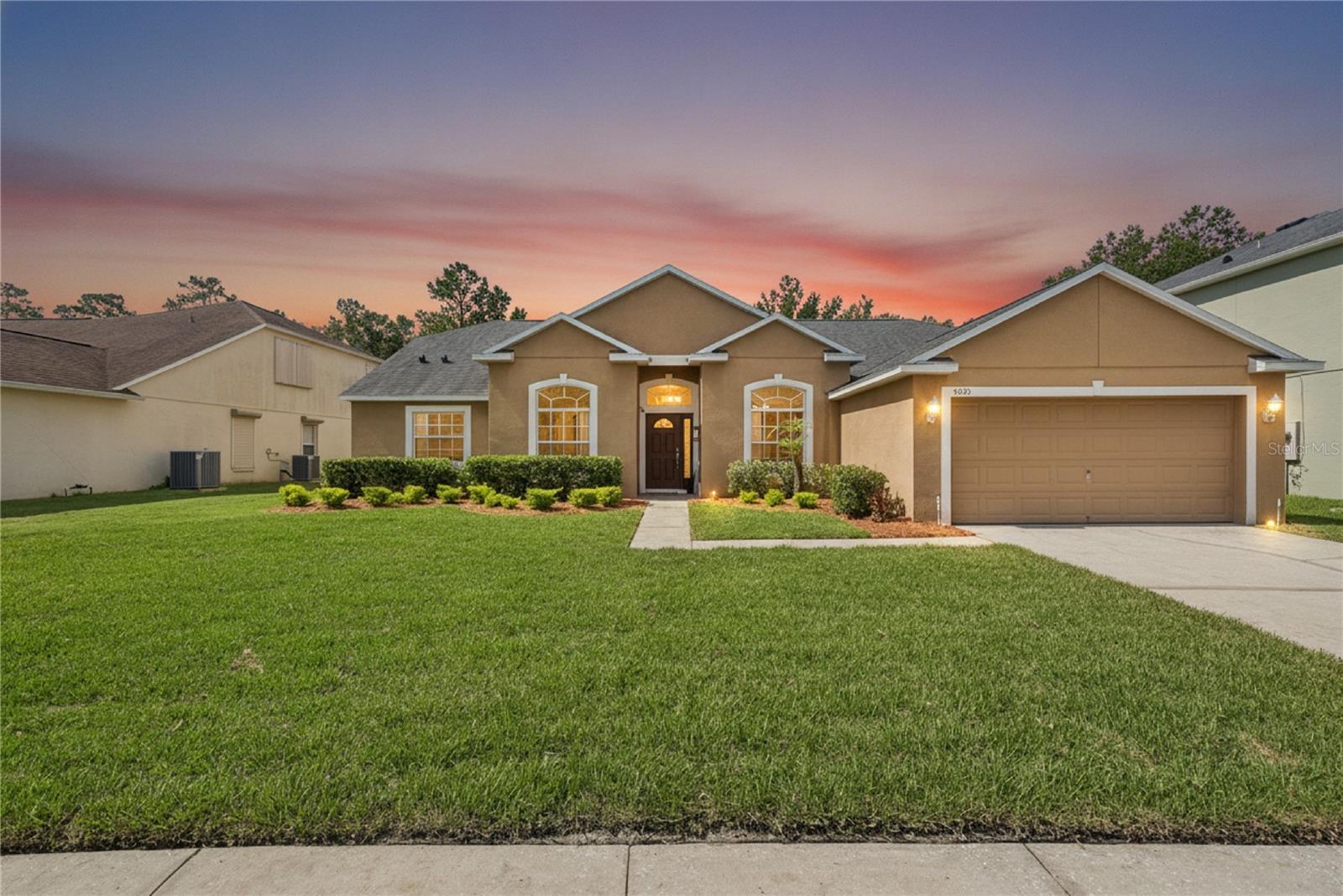 5703 AUTUMN CHASE CIRCLE