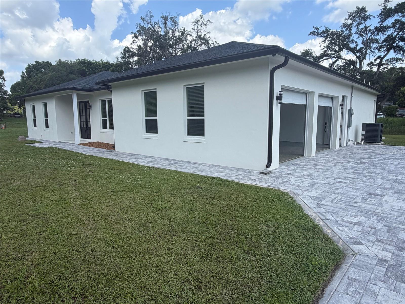 1148 TURNER LANE