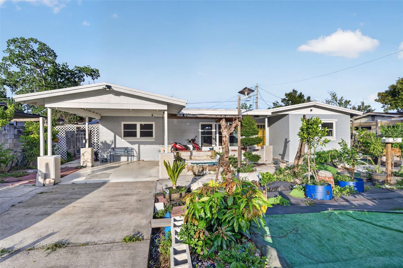 6313 WILLOW OAK LANE