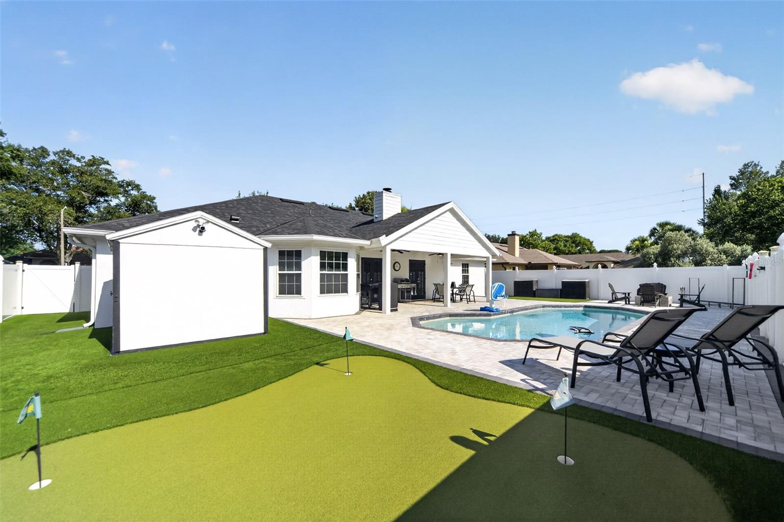 2370 ALCLOBE CIRCLE