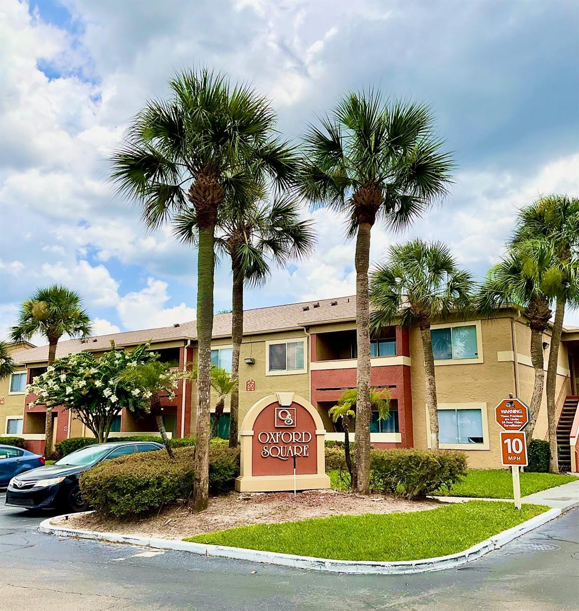 616 KENWICK CIRCLE Unit 104