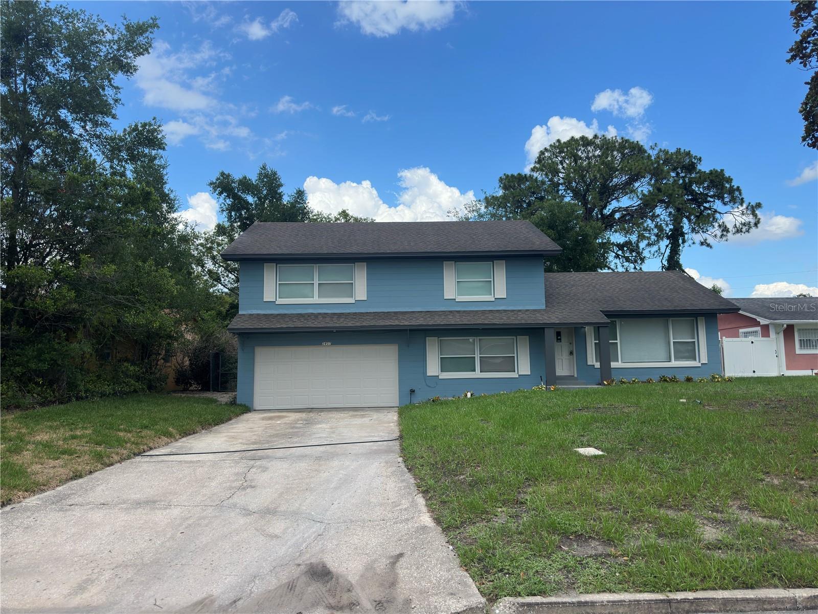 2807 WYNDHAM LANE