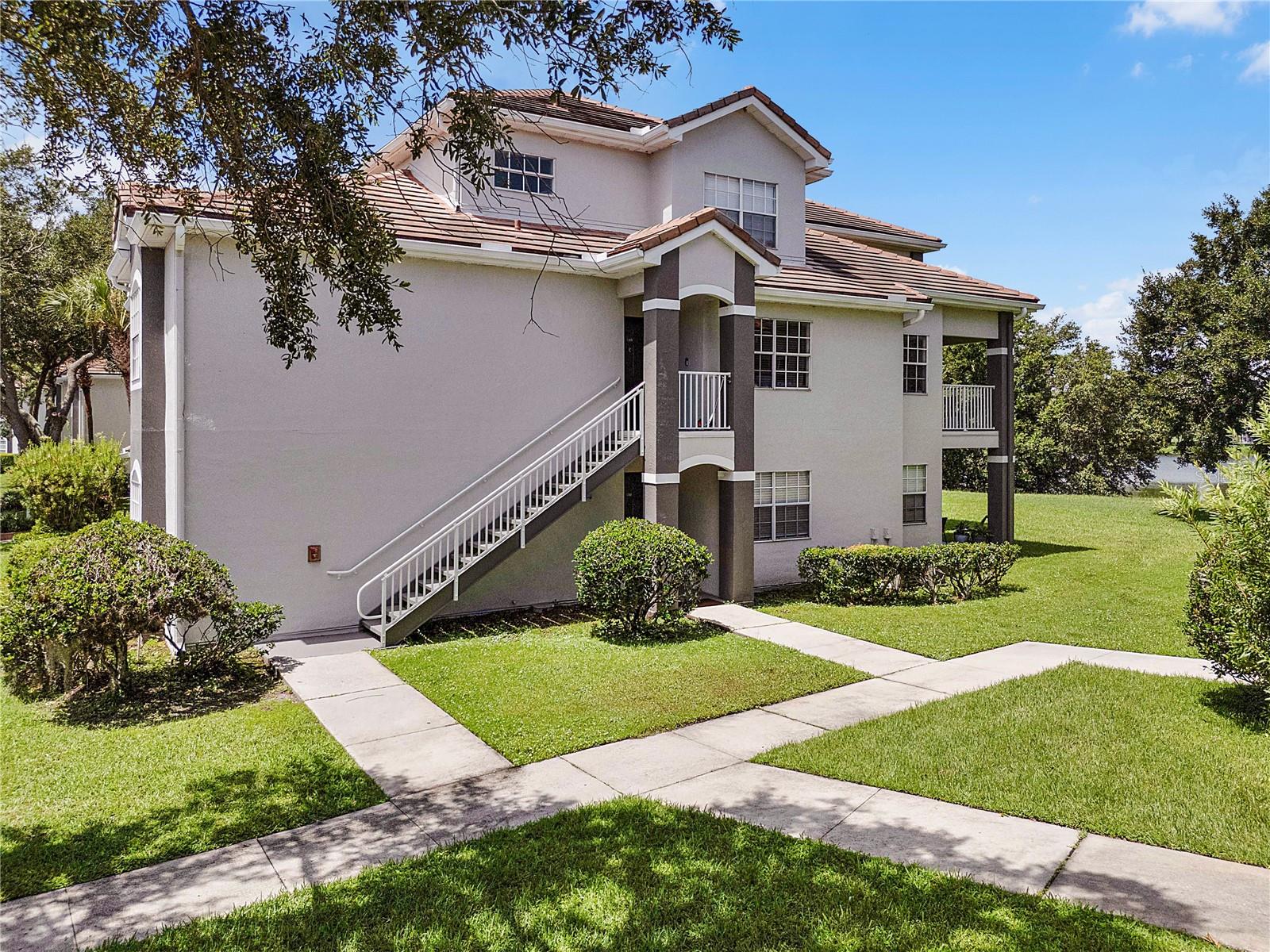 13929 FAIRWAY ISLAND DRIVE Unit 818