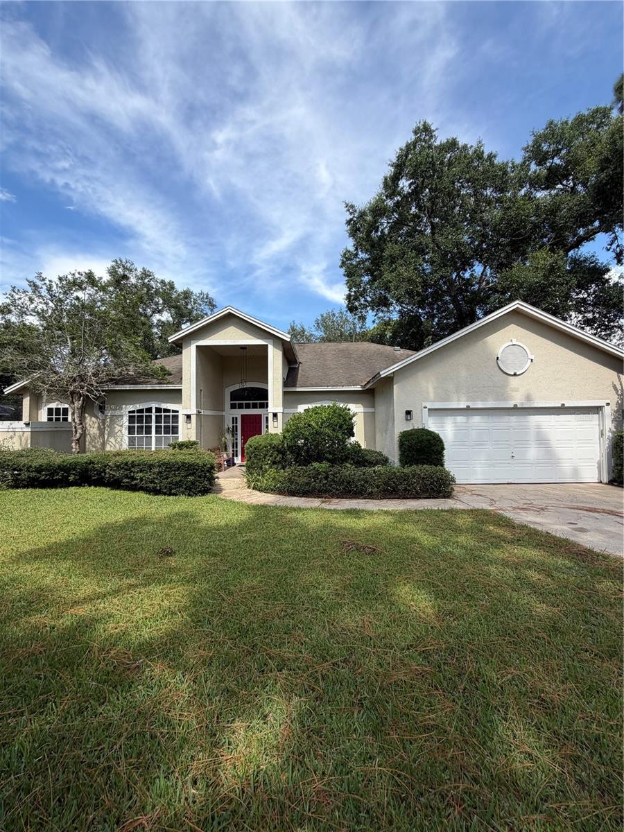 Listing photo for 2435 Sweetwater Country Club Place Dr