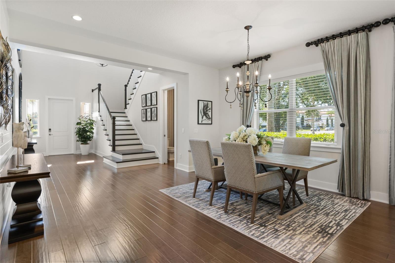Listing photo 2 for 8836 Lakeshore Pointe Dr