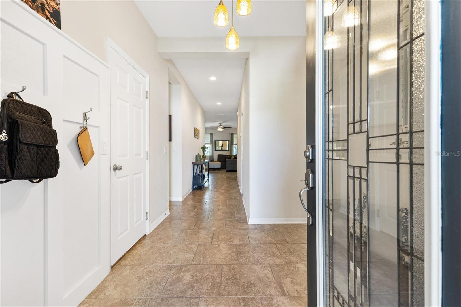 Listing photo 3 for 4110 Arlington Ridge Blvd