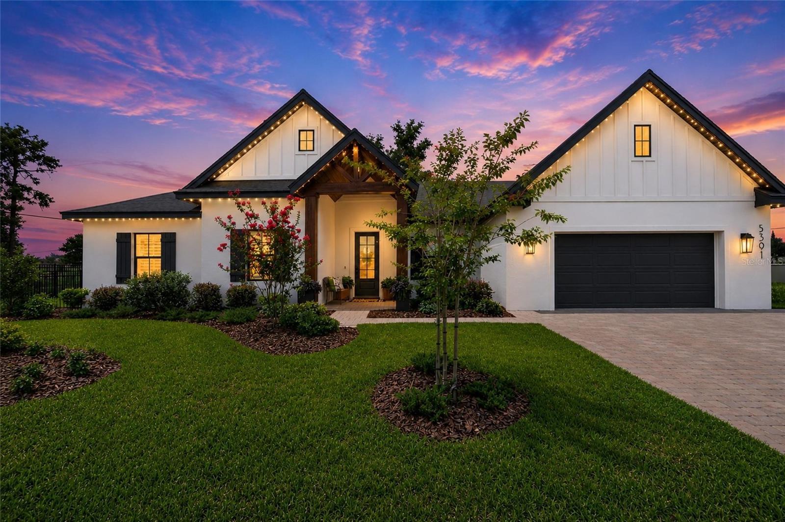 Listing photo 2 for 5391 Clubhouse Hills Ln
